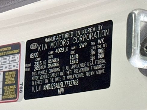 Certified 2020 Kia Soul S image 25