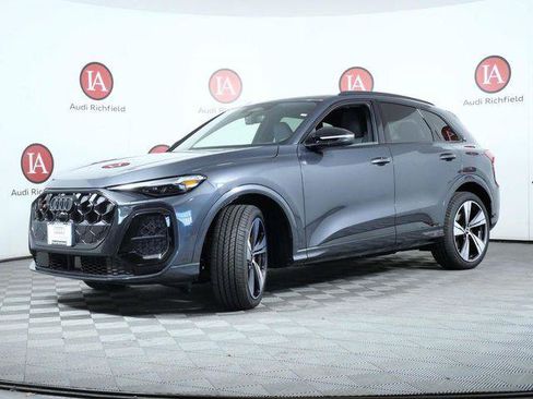 New 2026 Audi SQ5 Premium Plus AWD/4WD image 4