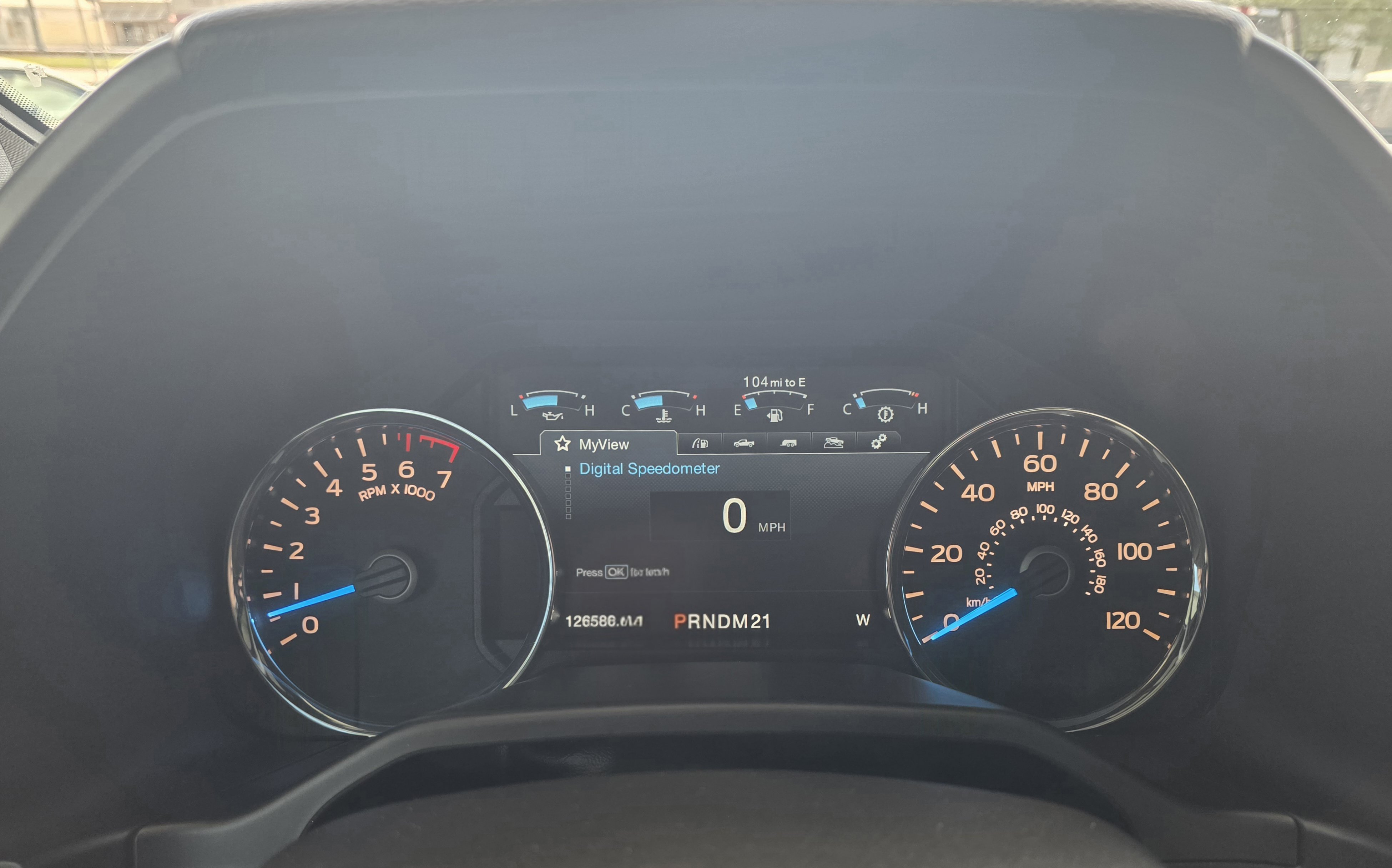 Used 2015 Ford F150 Platinum w/ Equipment Group 701A Luxury AWD/4WD image 20