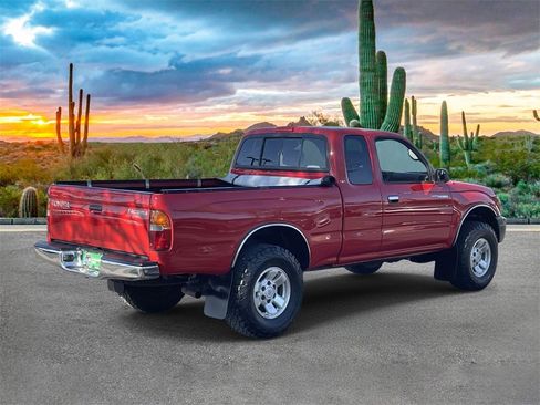 Used 2000 Toyota Tacoma PreRunner image 3