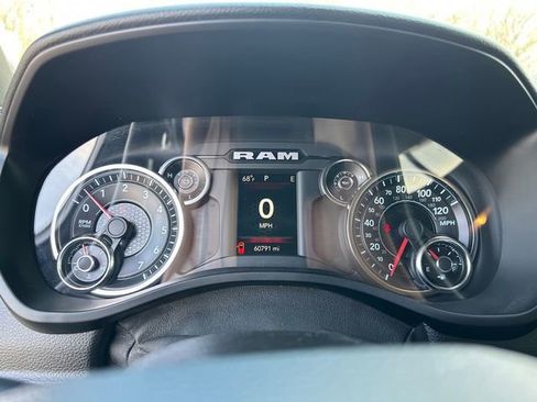 Used 2020 RAM 1500 Big Horn AWD/4WD image 22
