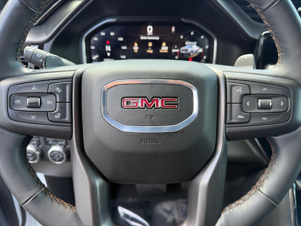 Used 2025 GMC Sierra 1500 AT4 w/ Technology Package AWD/4WD image 22