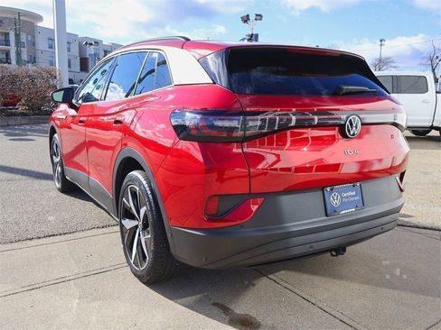 Certified 2023 Volkswagen ID.4 Pro S image 3