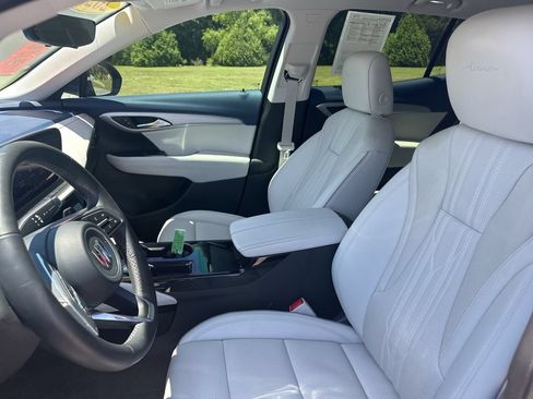 Used 2025 Buick Envision Avenir AWD/4WD image 14