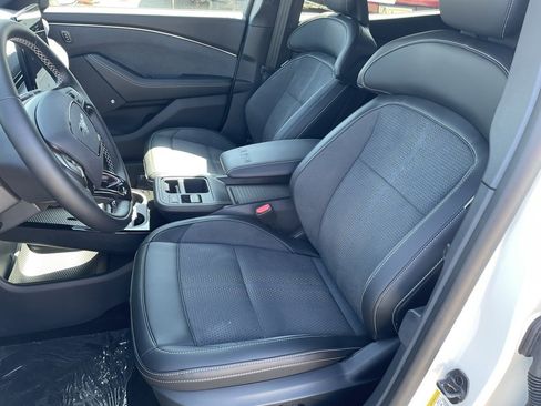 New 2025 Ford Mustang Mach-E GT image 9