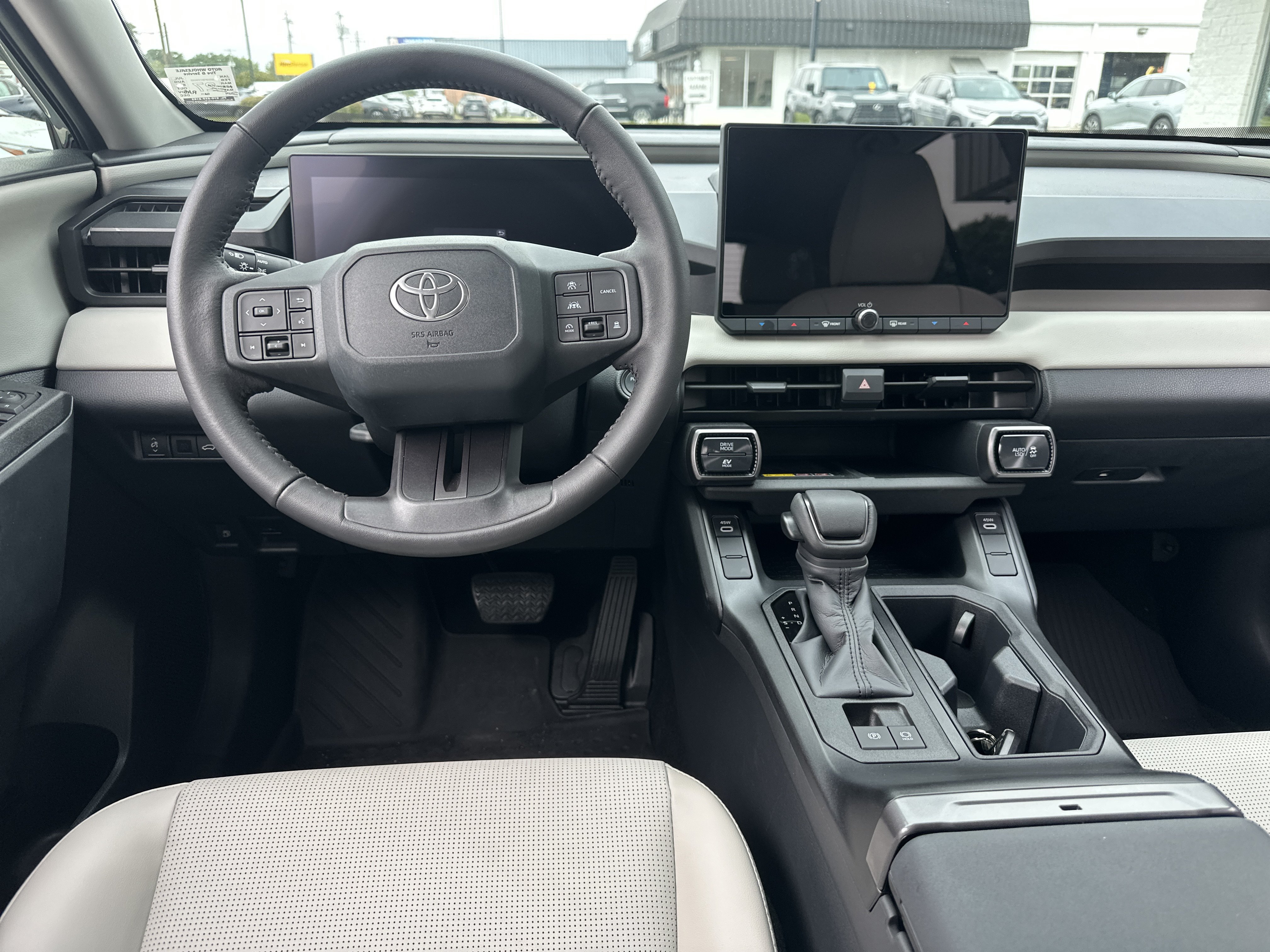 Used 2026 Toyota RAV4 XLE Premium FWD image 15