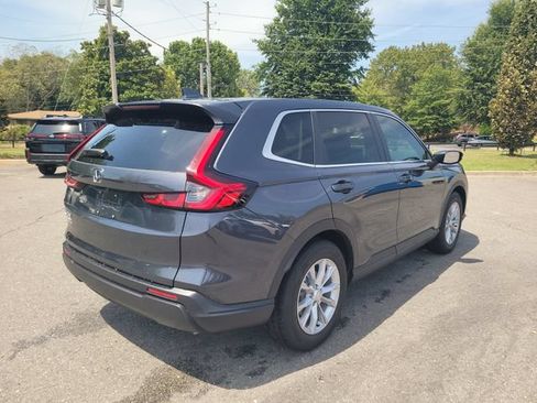 Used 2025 Honda CR-V EX image 3