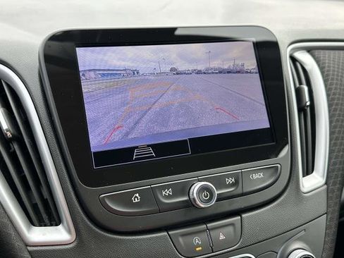 Used 2024 Chevrolet Malibu LT image 21