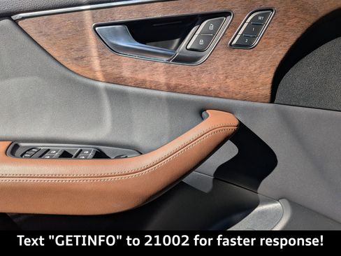 Certified 2024 Audi Q8 Premium Plus w/ Premium Plus Package image 26