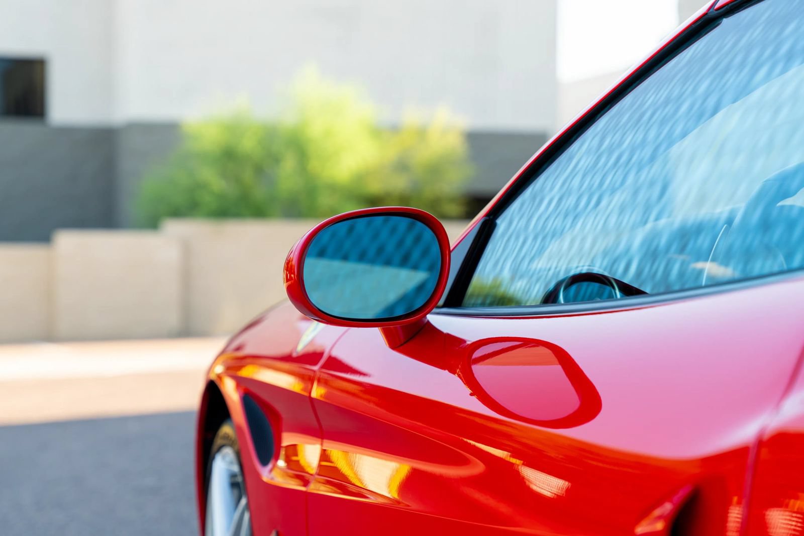 Used 2015 Ferrari California T RWD image 41