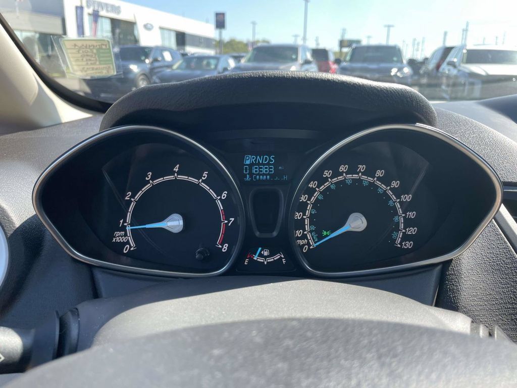Used 2017 Ford Fiesta SE FWD image 28