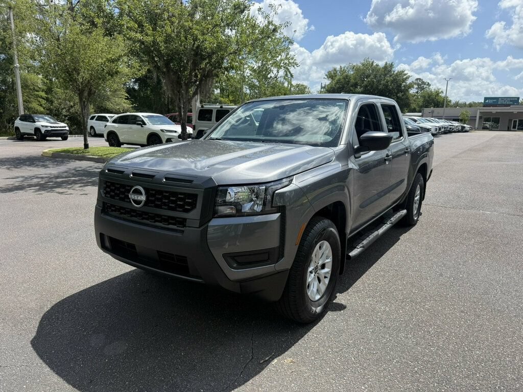 Used 2025 Nissan Frontier S RWD image 1