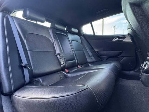 Used 2018 Kia Stinger GT image 36
