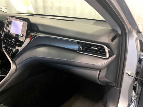 Certified 2023 Toyota Camry SE image 13