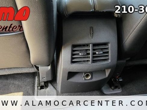 Used 2013 Lincoln MKX FWD image 33