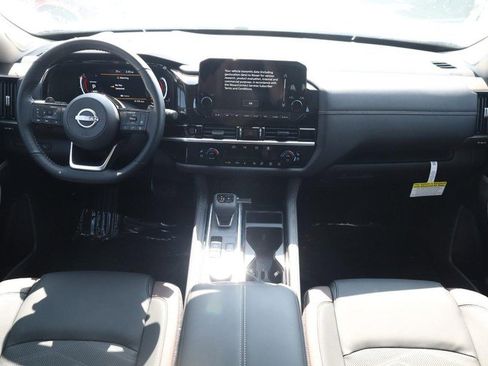 New 2025 Nissan Pathfinder Platinum w/ Cargo Package image 27