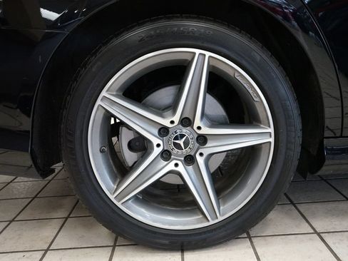 Used 2019 Mercedes-Benz E 300 4MATIC image 60