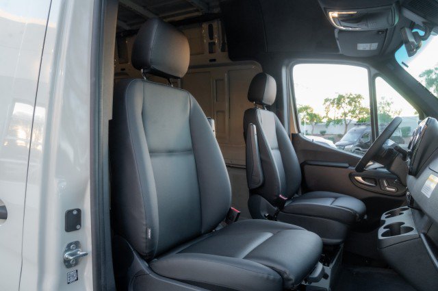 Used 2026 Mercedes-Benz Sprinter 2500 image 22