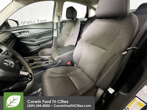 Used 2024 Honda Accord EX image 23