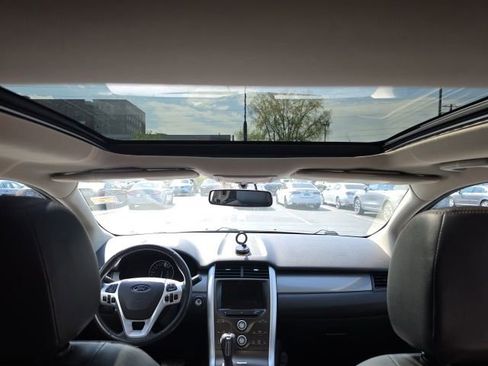 Used 2013 Ford Edge SEL FWD image 29