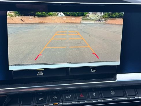 New 2025 Chevrolet Silverado 1500 LT image 19