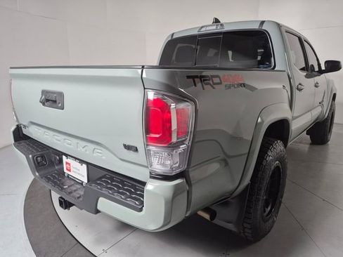 Certified 2023 Toyota Tacoma TRD Sport AWD/4WD image 4