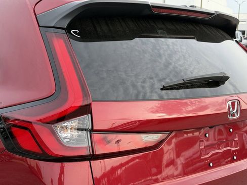 Used 2025 Honda CR-V EX image 11