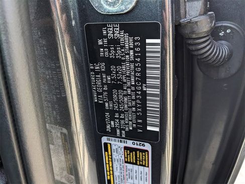 Certified 2024 Kia Telluride EX image 41