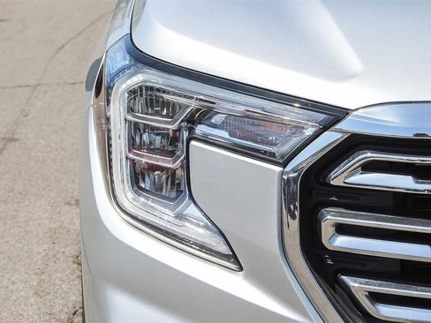 Used 2022 GMC Terrain SLT image 10