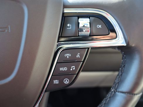 Used 2024 Lincoln Navigator L Black Label AWD/4WD image 18