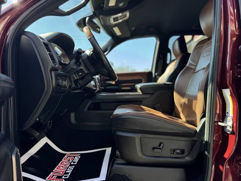 Used 2019 RAM 2500 Limited image 25