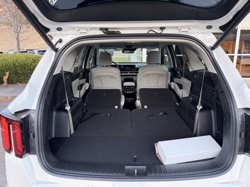New 2025 Kia Sorento EX image 20