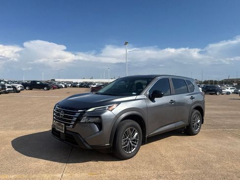 Certified 2026 Nissan Rogue S AWD/4WD image 9