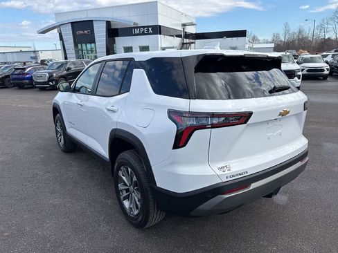 New 2026 Chevrolet Equinox LT w/ Convenience Package II image 3