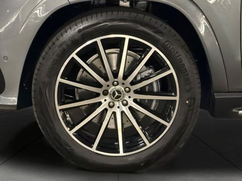 New 2026 Mercedes-Benz GLS 580 4MATIC image 26