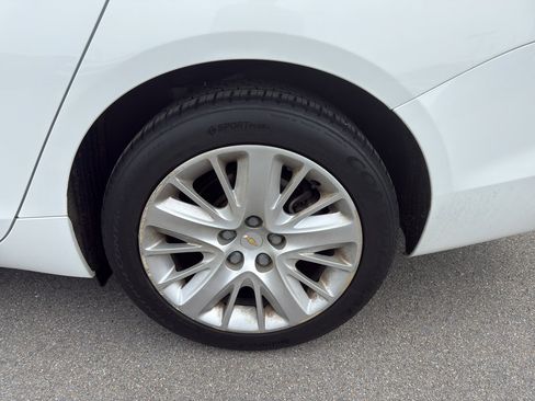 Used 2014 Chevrolet Impala LS FWD image 10