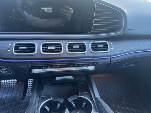 Used 2022 Mercedes-Benz GLE 450 4MATIC image 9