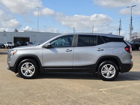Used 2024 GMC Terrain SLE AWD/4WD image 6