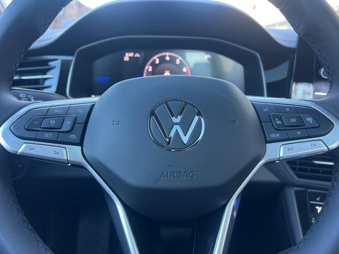 New 2026 Volkswagen Jetta SE FWD image 22