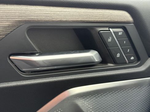 Used 2024 GMC Acadia Denali w/ Super Cruise Package image 33