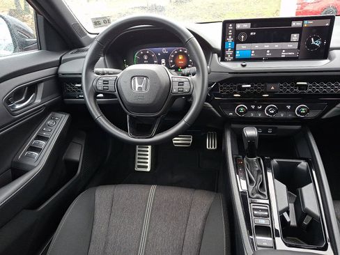 Certified 2023 Honda Accord Sport image 14