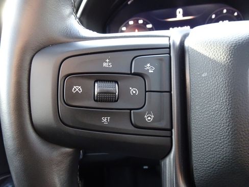 Used 2023 GMC Yukon XL Denali Ultimate image 35