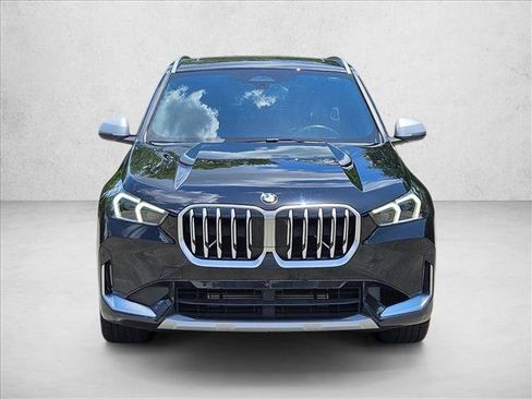 Used 2023 BMW X1 xDrive28i w/ Convenience Package AWD/4WD image 2