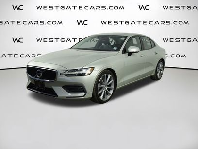 Used 2019 Volvo S60 T5 Momentum w/ Multimedia Package