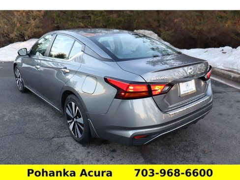 Used 2021 Nissan Altima 2.5 SV image 5