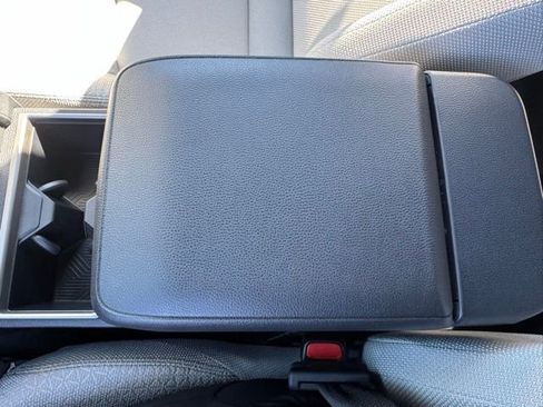 Used 2025 Toyota 4Runner SR5 image 18