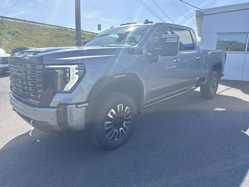 New 2026 GMC Sierra 2500 Denali Ultimate w/ Max Trailering Package AWD/4WD image 7