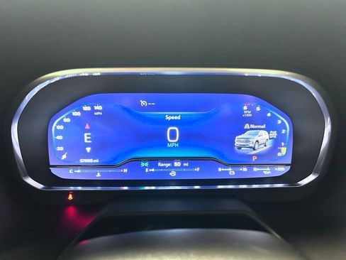 Used 2023 Chevrolet Suburban Z71 w/ Off-Road Capability Package image 12