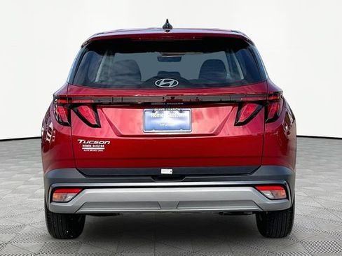 Certified 2026 Hyundai Tucson SE FWD image 4