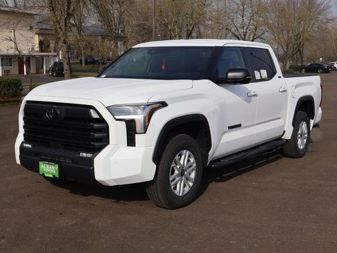 New 2026 Toyota Tundra SR5 w/ SR5 Premium Package image 13